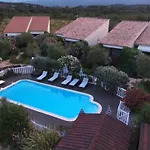 Villa Agula Mora *