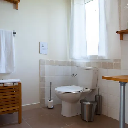 Agula Mora Леччи