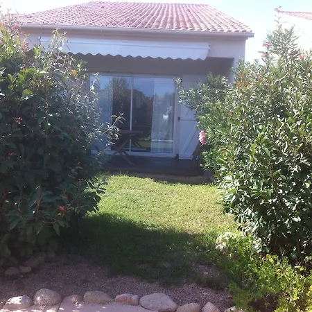 Agula Mora Вилла *